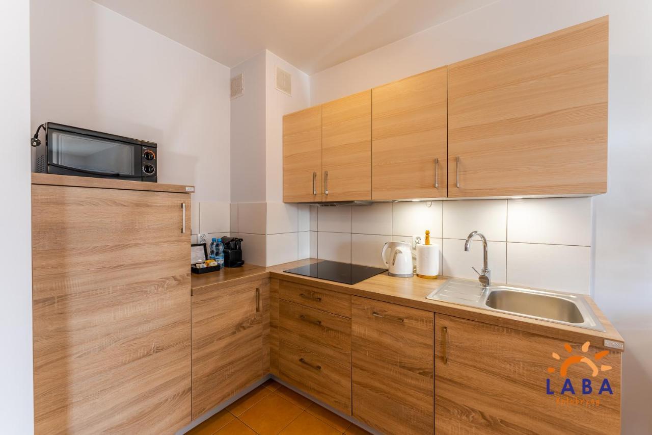 Laba Bursztynowe Z Miejscami Postojowymi Apartament