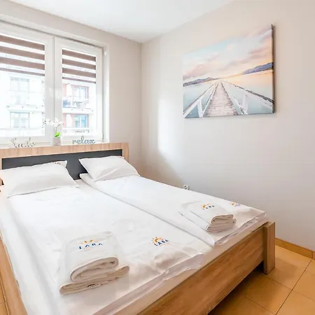 LABA Kołobrzeg Apartamenty BURSZTYNOWE z miejscami postojowymi Zewnętrze zdjęcie
