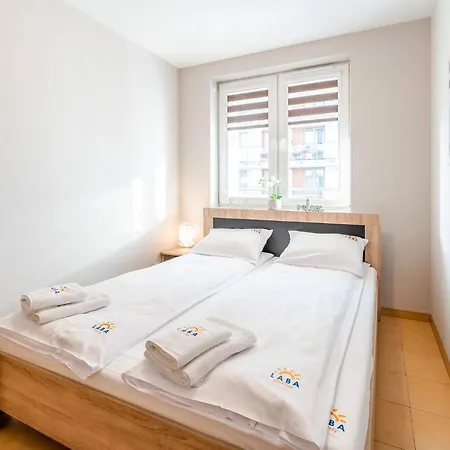 LABA Kołobrzeg Apartamenty BURSZTYNOWE z miejscami postojowymi Zewnętrze zdjęcie
