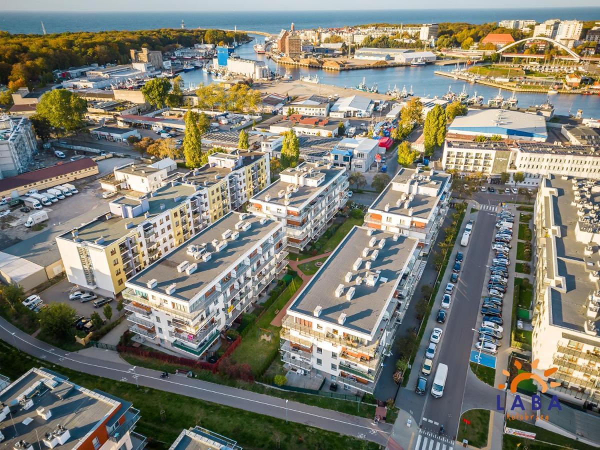 Laba Bursztynowe Z Miejscami Postojowymi